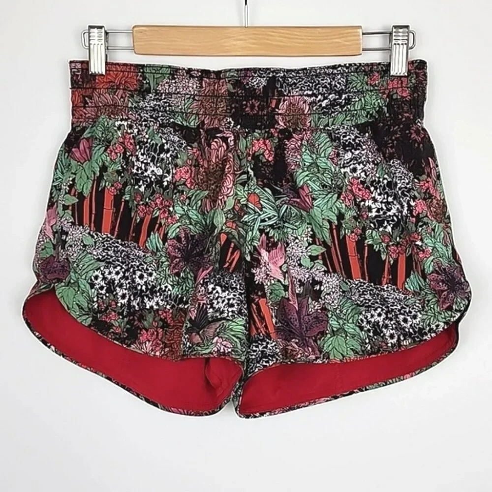 Lululemon Choose A Side Short Ruby Red Zen Garden Floral Multi 3" Inseam Size 6 - Picture 2 of 15